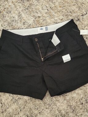 Old Navy Black Women's Dressy Bermuda Shorts